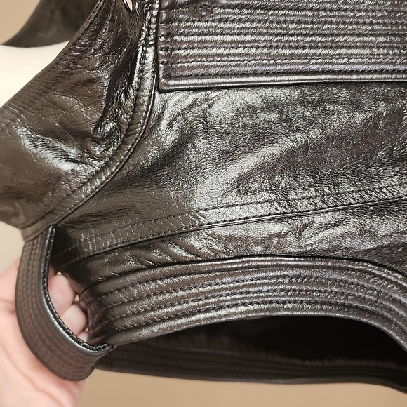 St. John Metallic Lambskin Leather Moto Biker Vest Silk Lined Sz 2 - Picture 11 of 16